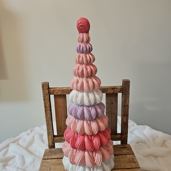 Valentine's Day Pastels 16" Meringue Tree - Picture 2 of 6